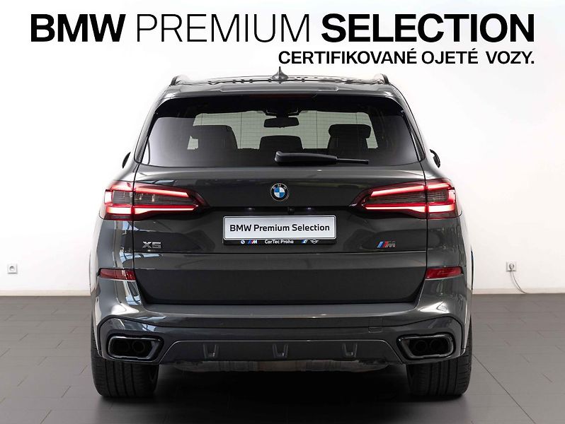 BMW X5 M50i - fotka 4 z 24