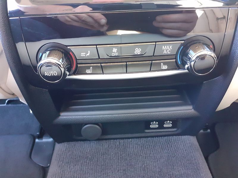 BMW Řada 5 (2020) 540 i xDrive ČR DPH - fotka 24 z 41