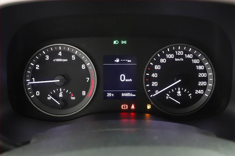 Hyundai Tucson (2020) 1.6 T-GDI, Serv.kniha - fotka 11 z 13