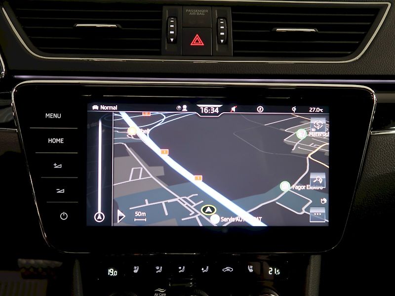 Škoda Superb (2022) iV LAURIN&KLEMENT 1.4TSI 115KW - fotka 24 z 45