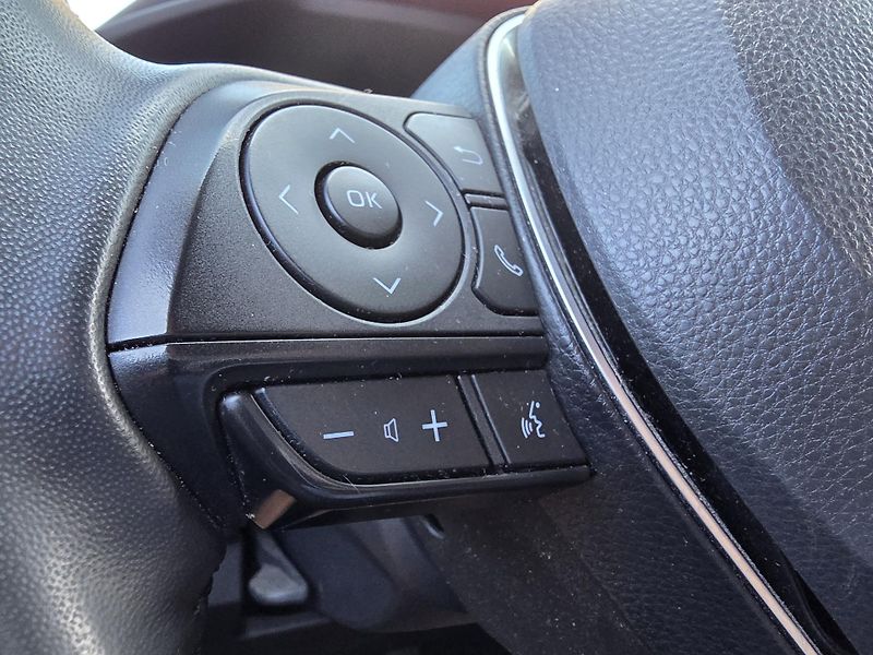 Toyota RAV4 2.0-4x4-AUT-1.MAJITEL-ZÁRUKA - fotka 24 z 40