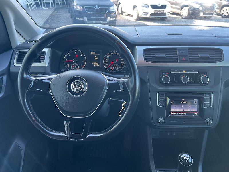 Volkswagen Caddy (2016) 2.0 TDi - fotka 7 z 28