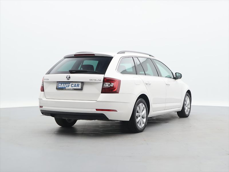 Škoda Octavia 1,6 TDI 85kW DSG Style LED CZ - fotka 6 z 22