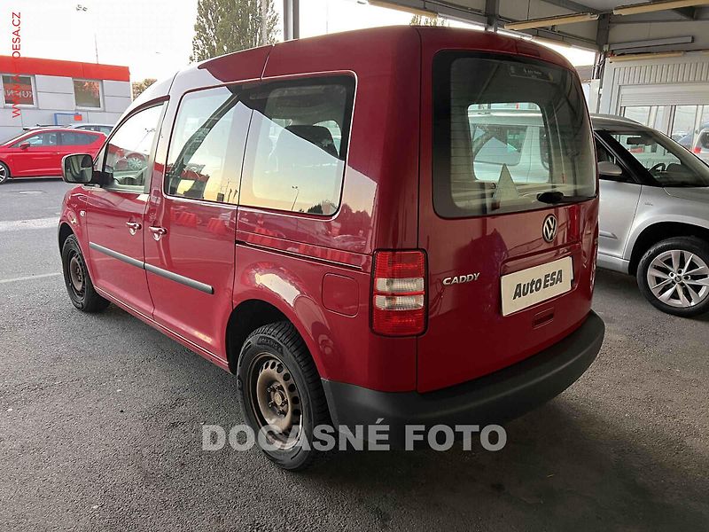 Volkswagen Caddy (2012) 1.2TSi, 1.maj,ČR, 77kW, AC - fotka 2 z 3