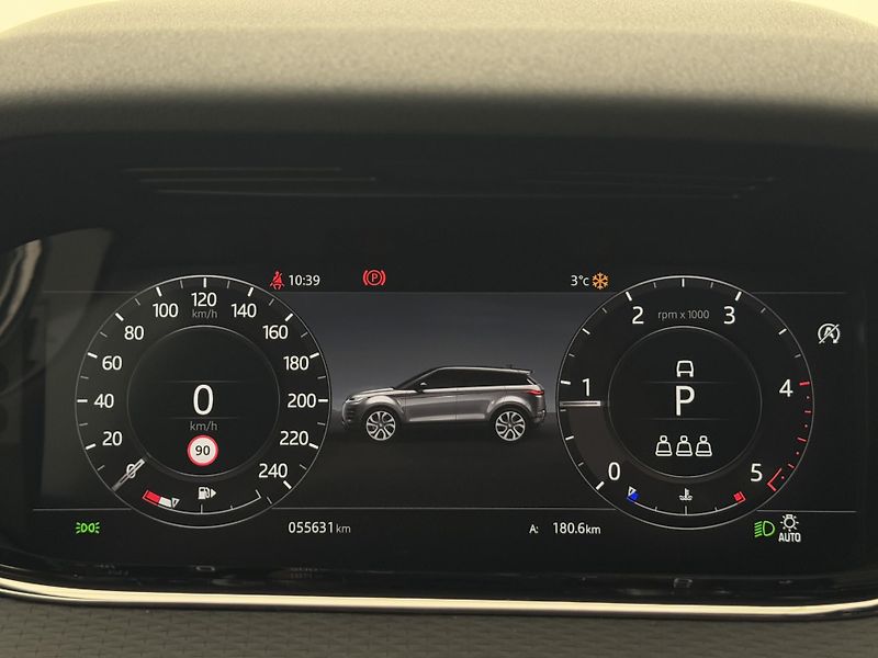 Land Rover Range Rover Evoque 2.0d*4x4*R-Dynamic*132kw* - fotka 18 z 30