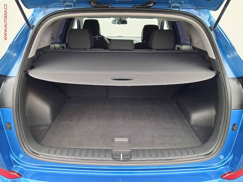 Hyundai Tucson (2016) 1.6 GDi, Navi, kamera, TZ - fotka 7 z 18
