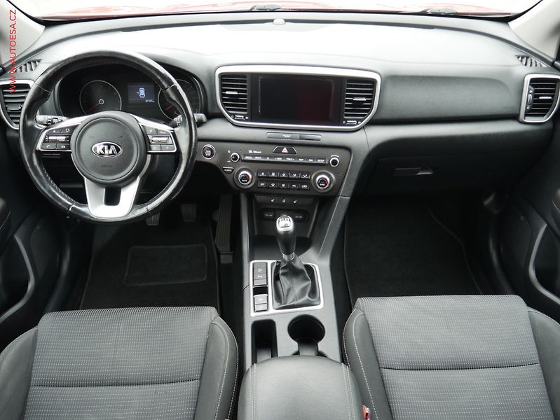 Kia Sportage (2018) 1.6T-GDI, 2.maj,ČR, navi - fotka 8 z 25