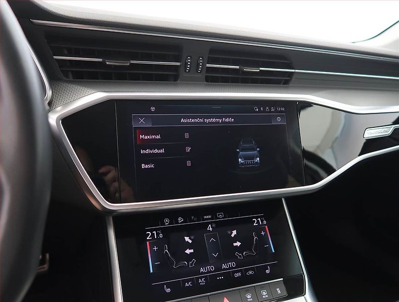 Audi A6 Allroad (2022) 45 TDI - fotka 17 z 26