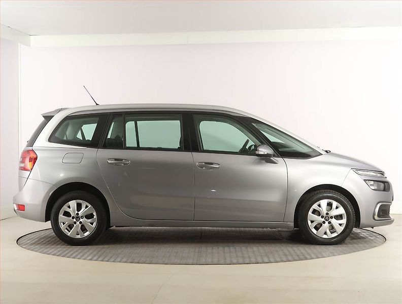 Citroën Grand C4 SpaceTourer (2019) 1.5 HDi, 7 míst, Serv.kniha - fotka 6 z 26