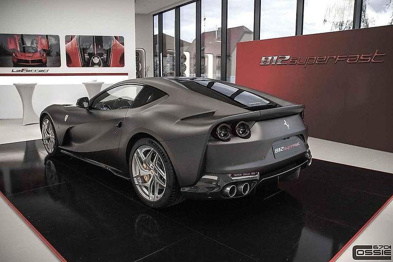 Ferrari 812 Superfast.
