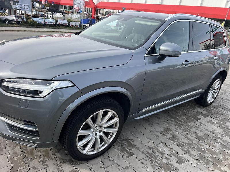 Volvo XC90 (2019) - fotka 2 z 10