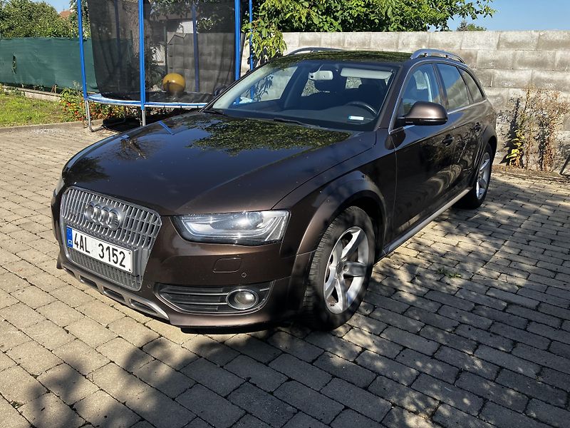 Audi A4 Allroad (2014) - fotka 4 z 12