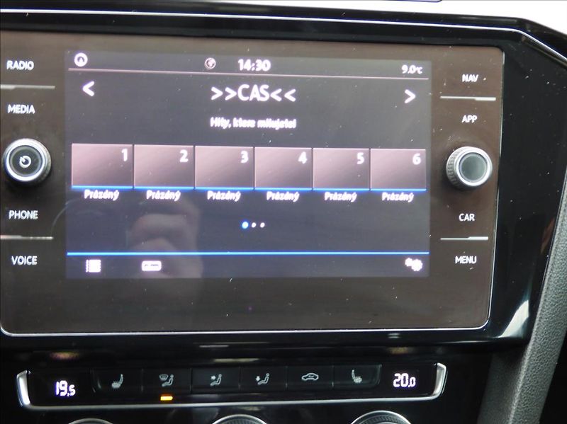 Volkswagen Arteon 2,0 TSI DSG,Navi,Kessy  Elegan - fotka 15 z 51