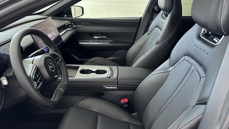 Mazda 6e (2026) 180 kW Takumi Long Range - fotka 6 z 24