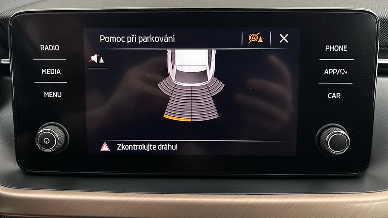 Škoda Scala 1.0 TSI DSG Style - fotka 12 z 26