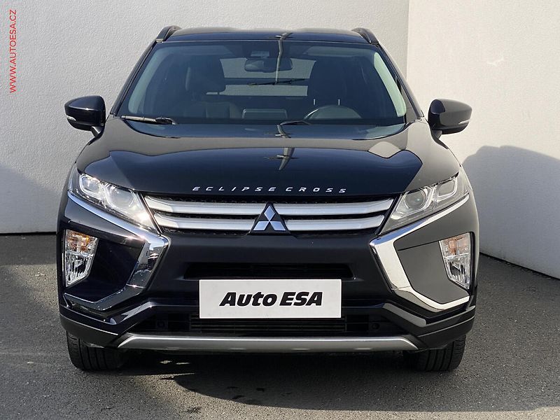 Mitsubishi Eclipse Cross (2019) 1.5 T-MIVEC, AT, kamera - fotka 2 z 21