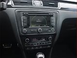 Škoda Rapid (2015) Spaceback 1.6 TDI, Automat - náhled 12