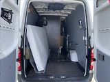 Volkswagen Crafter 2,0 TDi 120kw polointegrovaný - náhled 29