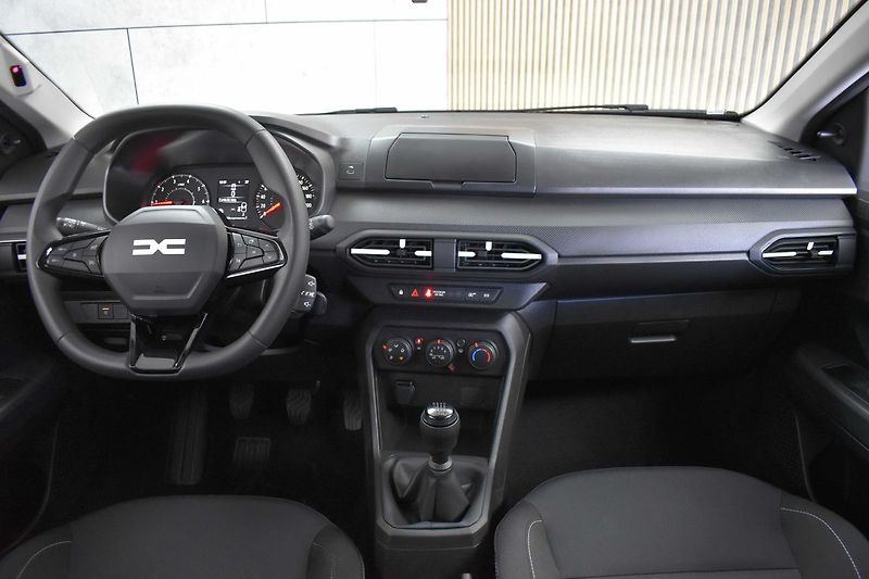Dacia Sandero 1.0TCe ESSENTIAL*ZÁRUKA*DPH*ČR - fotka 7 z 42