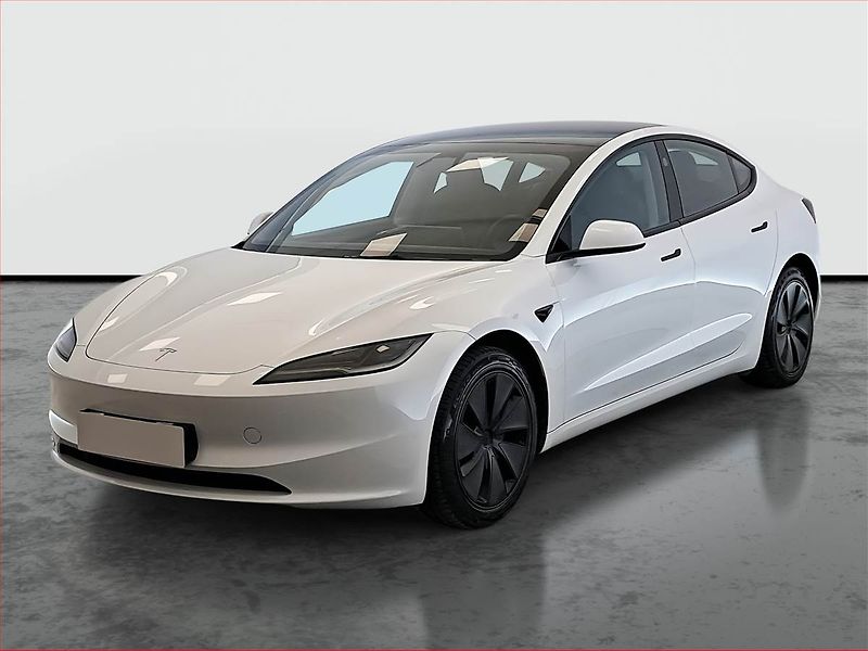 Tesla Model 3 (2023) Standard Range 60kWh, SoH 95% - fotka 2 z 31