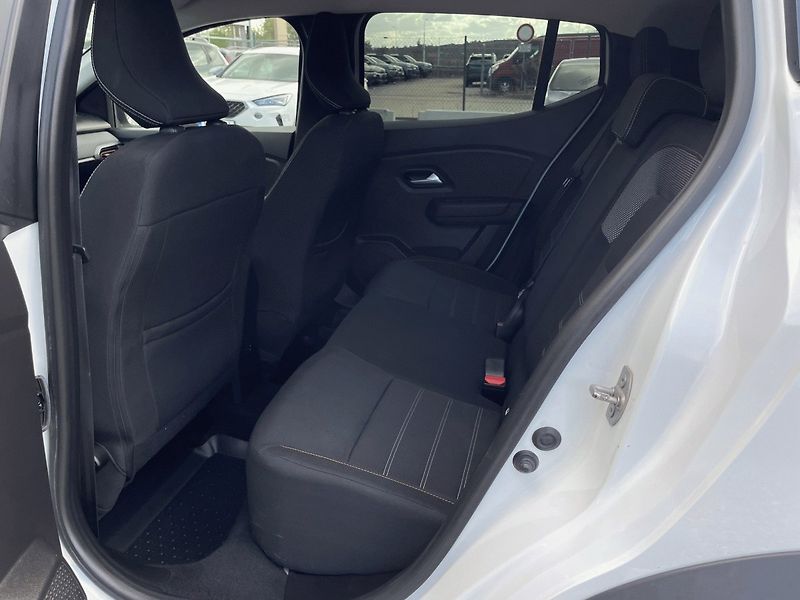 Dacia Sandero (2022) 1.0 TCe,LPG,STEPWAY,ČR - fotka 26 z 35