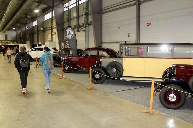 Autosalon Kola 2023 v Lysé v pátek 3. listopadu.
