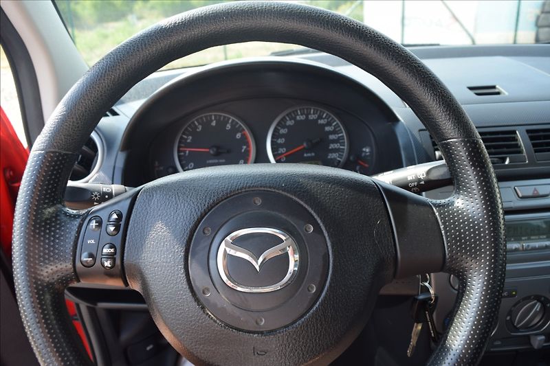 Mazda 2 1,2 I 55KW NÍZKÉ KM BEZ KOROZE - fotka 35 z 41