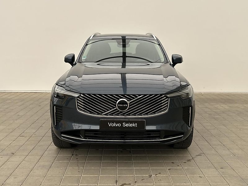 Volvo XC90 2.0 T8 4x4 . - fotka 9 z 28