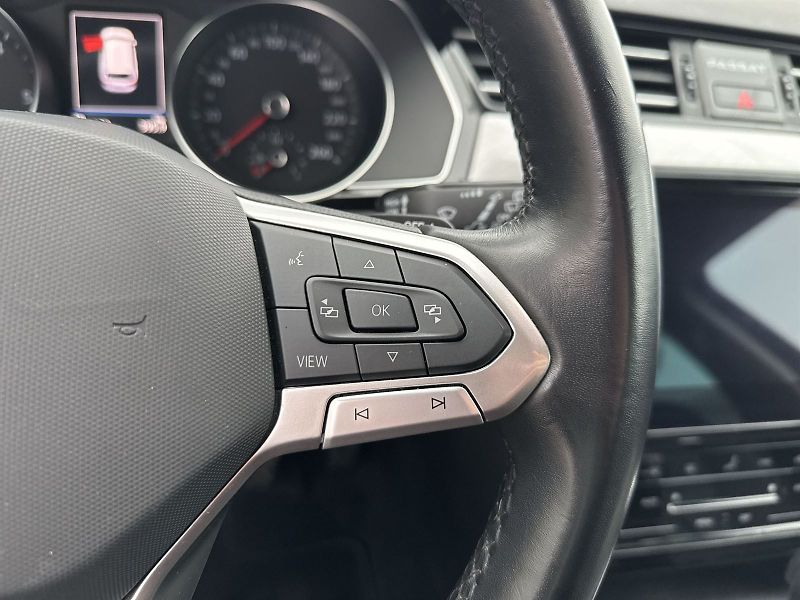 Volkswagen Passat (2022) Variant 2.0 TDI DSG Business - fotka 19 z 33