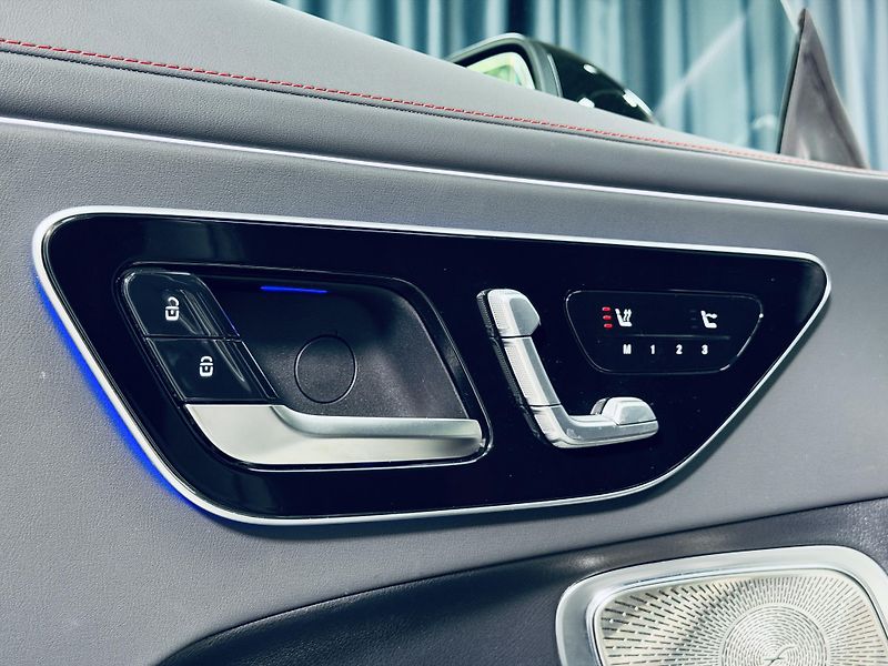 Mercedes-Benz CLE (2025) 53.AMG*4M*CABRIO*NAPPA*TOP - fotka 19 z 41