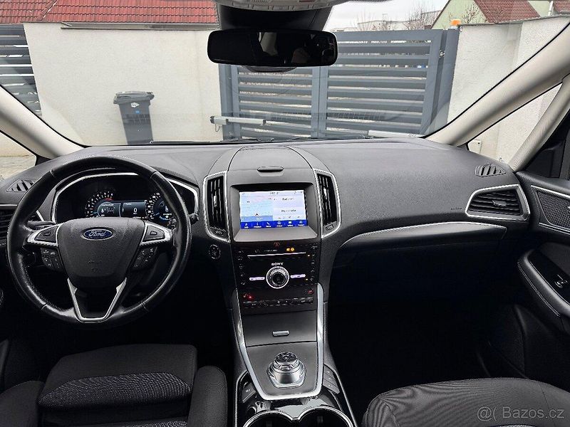 Ford S-MAX (2020) Ford S-Max 2.0 TDCi 110 kW - fotka 7 z 14
