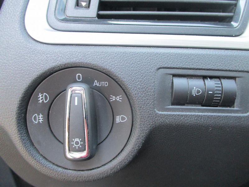 Škoda Rapid 1.6 TDi Edition - fotka 19 z 32