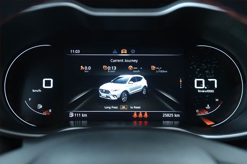MG ZS (2022) Emotion Plus 1.5, Serv.kniha - fotka 11 z 20