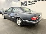 Mercedes-Benz Třídy E (2001) 280I V6 ,150kw, velmi krásný!! - náhled 6