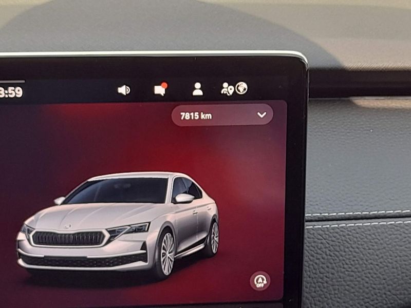 Škoda Octavia Sportline M-HEV 1.5 TSI 110kW - fotka 15 z 20