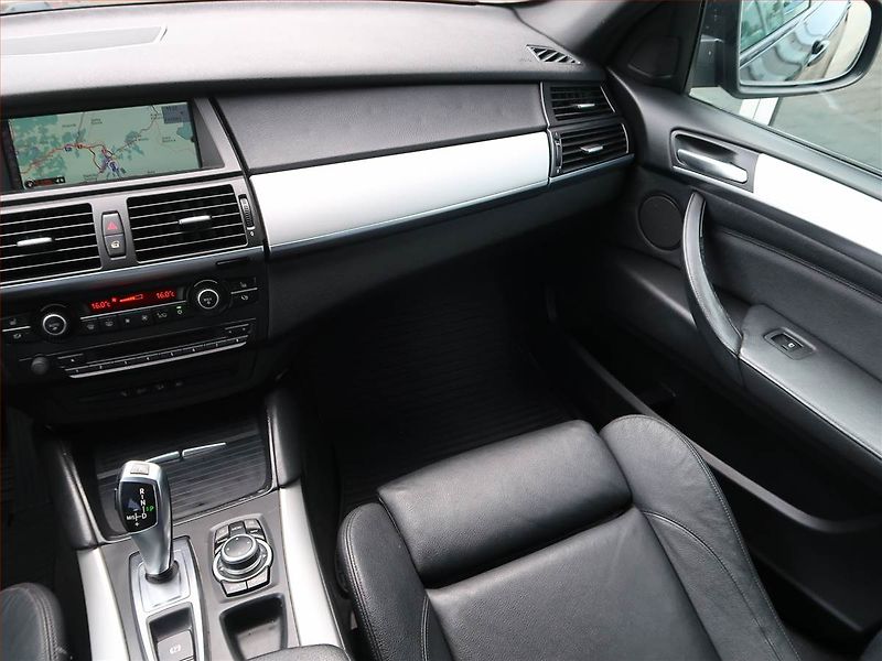 BMW X6 (2013) xDrive40d, 4X4, Automat, Kůže - fotka 8 z 19