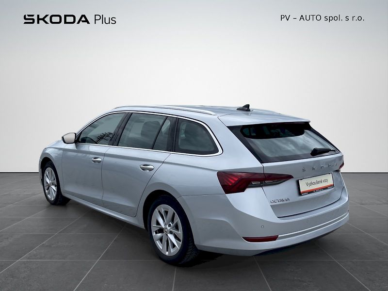 Škoda Octavia (2023) 1.5 TSI 110kW Style Plus Combi - fotka 28 z 35