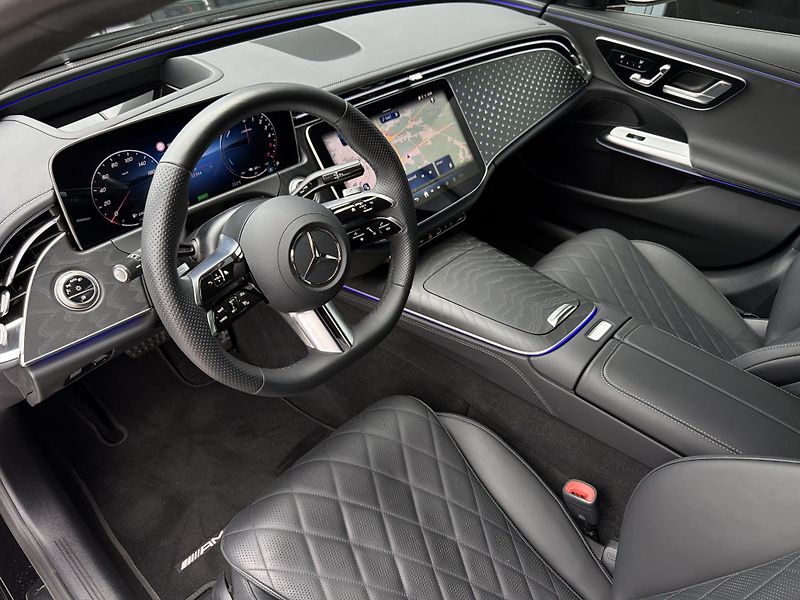 Mercedes-Benz Třídy E E 300 de 4M AMG - fotka 9 z 28