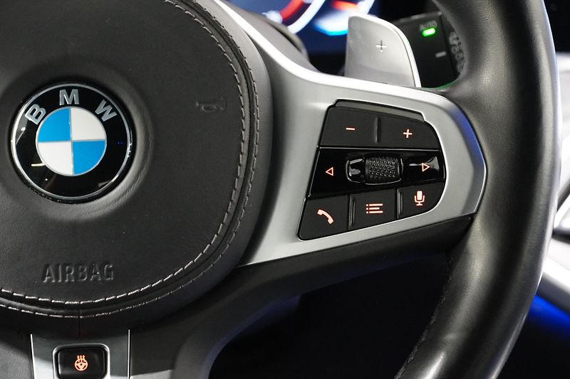 BMW X5 Xdrive40d,ČR,1.MAJ,DPH,7míst - fotka 32 z 47