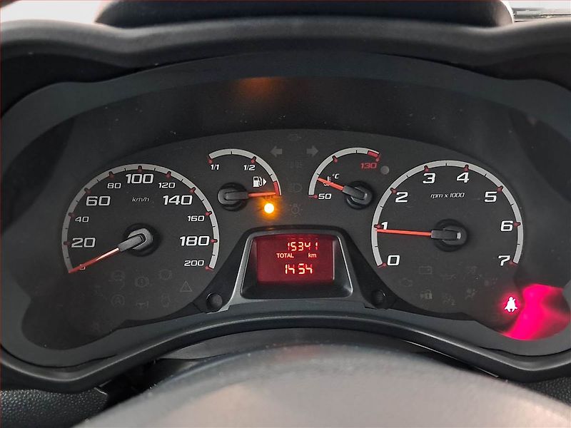 Ford Ka (2013) 1.2 i, Park. senzory - fotka 10 z 12