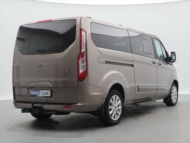 Ford Tourneo Custom 2,0 TDCi Titanium L2 CZ DPH - fotka 7 z 27