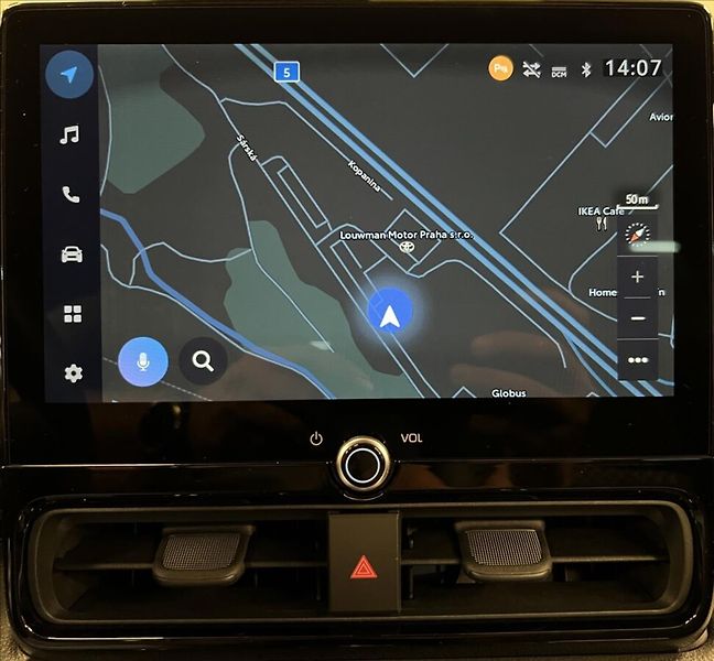 Toyota Yaris 1,5 Hybrid AT PREMIERE EDITION - fotka 7 z 17