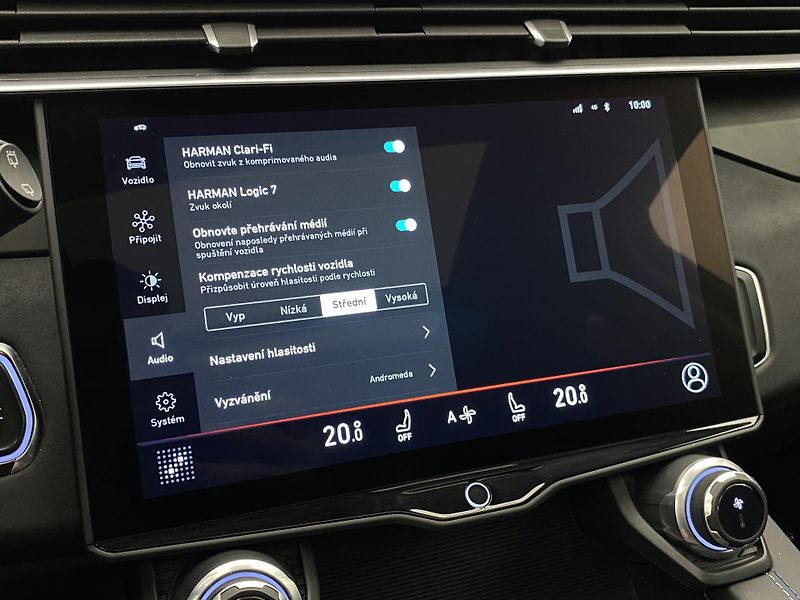 Lynk & Co 01 PHEV DCT AUT 1.maj.  - fotka 64 z 69