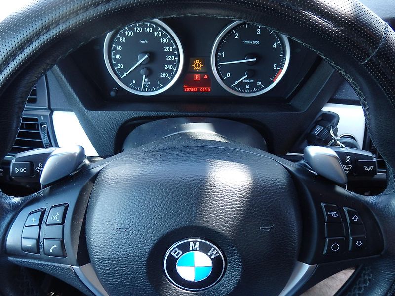 BMW X6 XDRIVE 30D 180 kW NAVIGACE - fotka 12 z 18