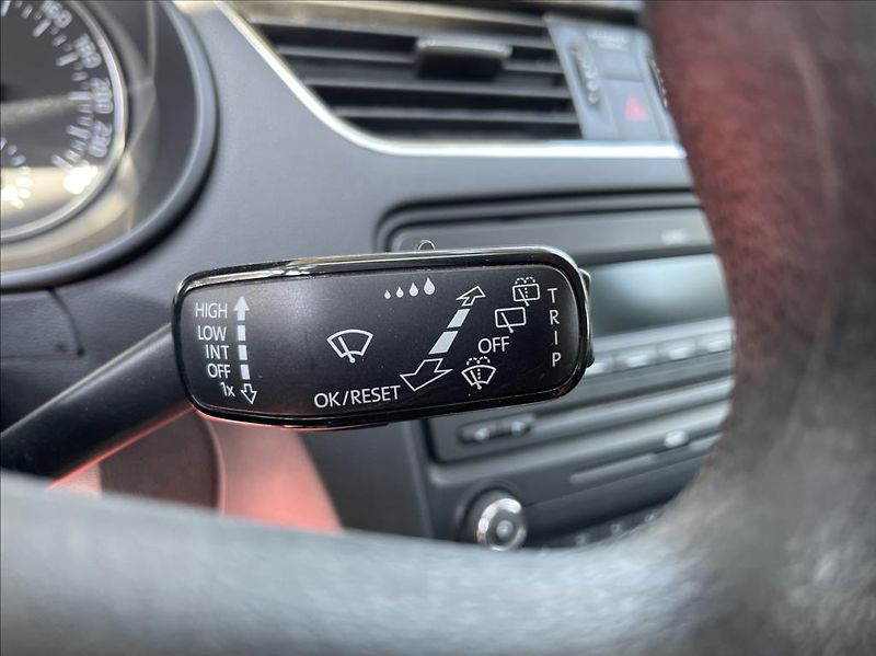 Škoda Octavia 1,2 TSi 77kW  Senzory,Tempomat - fotka 25 z 49