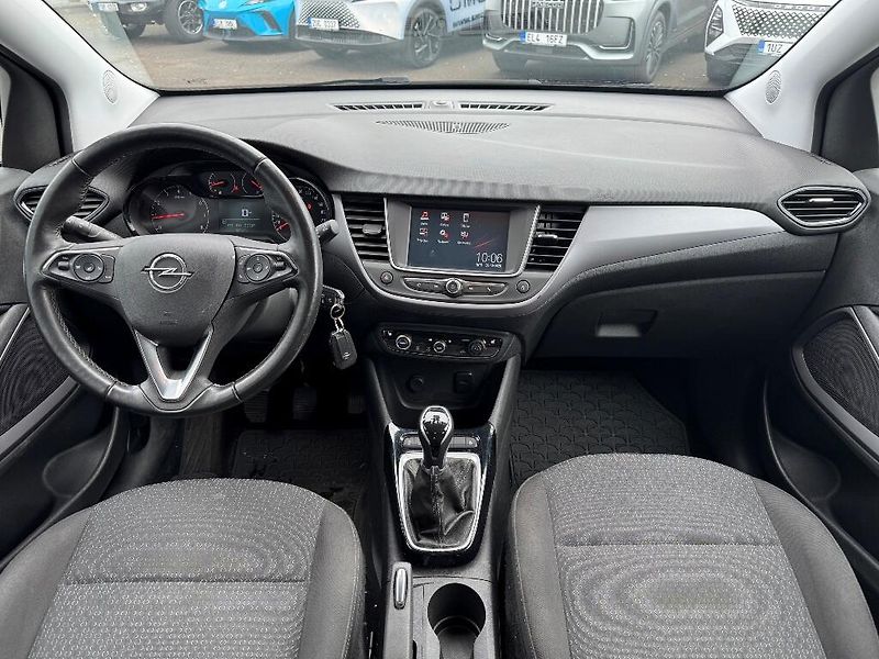 Opel Crossland X (2020) 1,2T (83k) 5MT - fotka 16 z 30