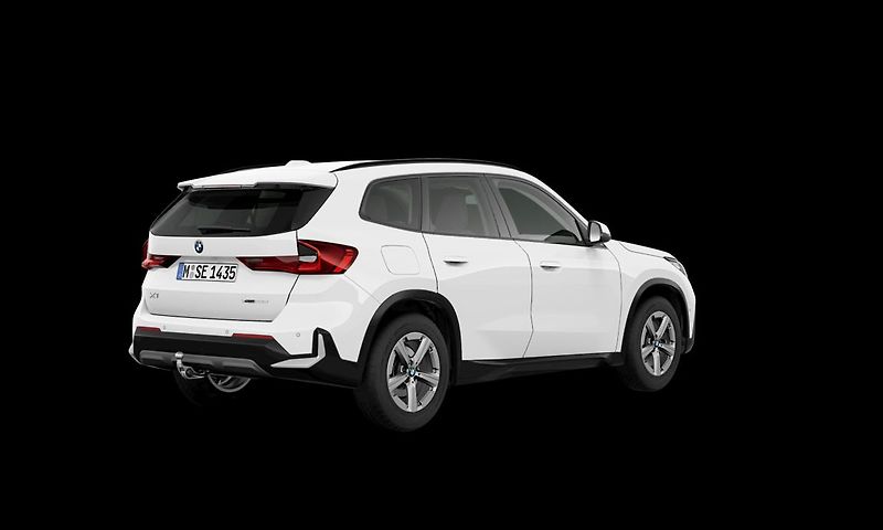 BMW X1 xDrive23d - fotka 2 z 8