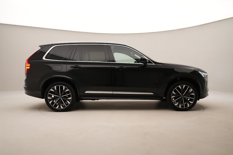 Volvo XC90 (2026) T8 AWD RECHARGE BRIGHT PLUS 7m - fotka 13 z 71