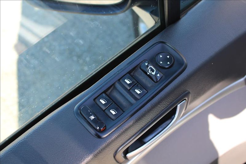 Peugeot 807 2,2 HDi  1.maj., ČR, TAŽNÉ - fotka 13 z 28