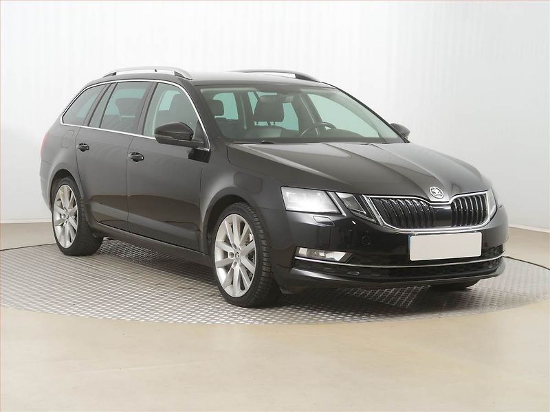 Škoda Octavia (2019) 1.6 TDI, Automat, Navi - fotografie inzerátu